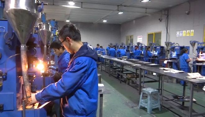 【推動(dòng)民營經(jīng)濟(jì)高質(zhì)量發(fā)展】中鉑硬質(zhì)合金:提升產(chǎn)品質(zhì)量 力爭行業(yè)領(lǐng)先